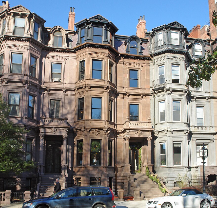 Building Photo - 37 Commonwealth Ave