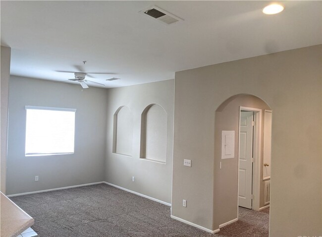 Foto del edificio - Murrieta Condo with 1 Bedroom + Office/Den...
