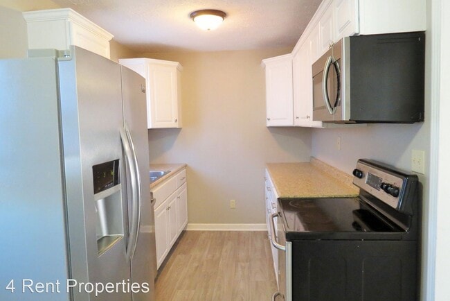 Building Photo - 3 br, 1 bath House - 35 Lawn Street