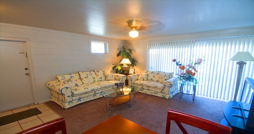 Living Area - Hammocks at Camelot