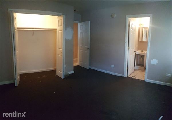 Building Photo - 4530 W Jackson Blvd