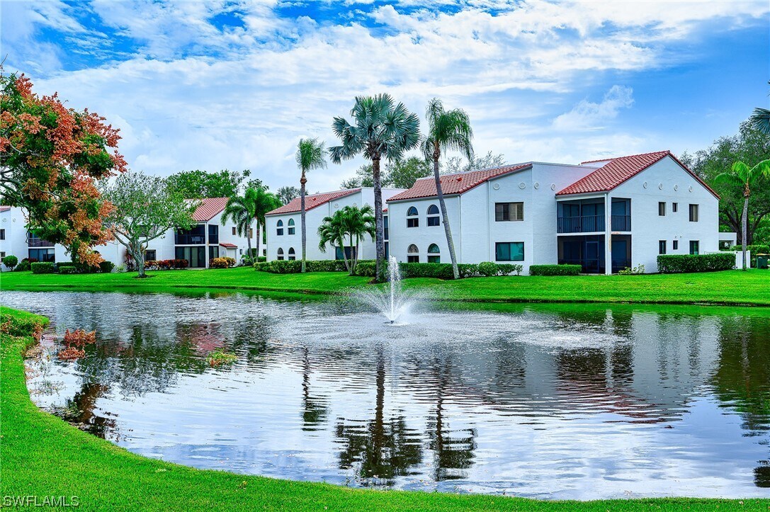 Primary Photo - 559 Beachwalk Cir