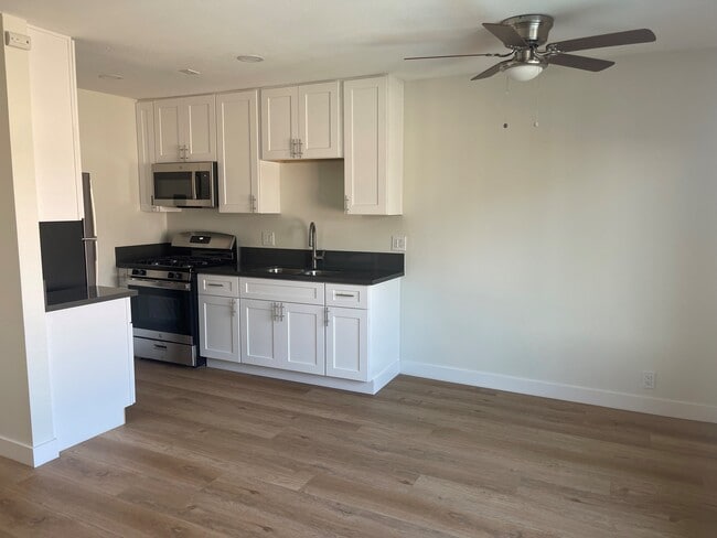 Unit 23 - The Hamilton Apartments