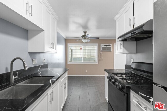 Foto del edificio - 1939 Selby Ave