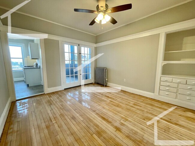 Foto del edificio - Really nice 2 bed in Allston......