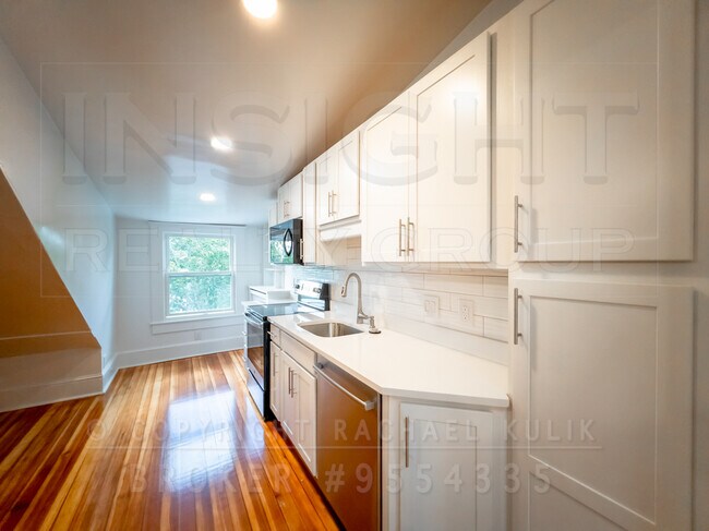 Foto del edificio - 100 Chestnut Ave