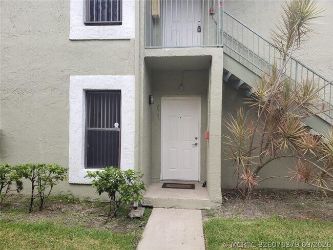 Foto del edificio - 8761 NW 39th St