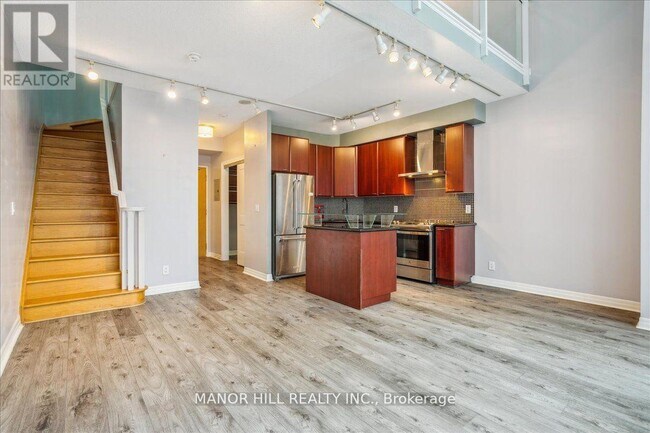 Photo du bâtiment - 220 Burnhamthorpe Rd W