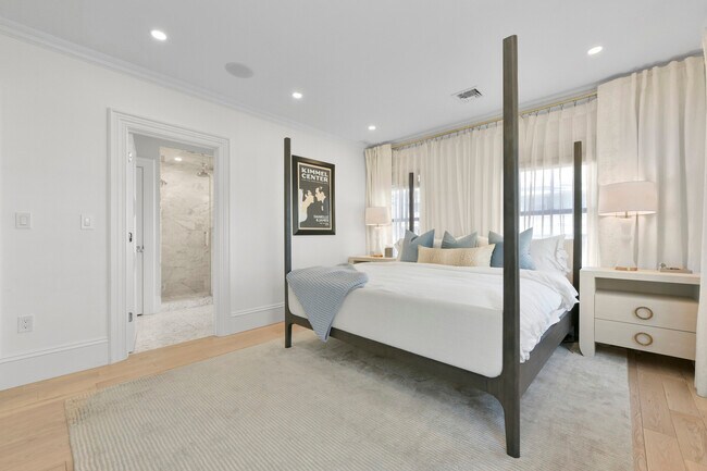 Foto del edificio - 847 E 5th St
