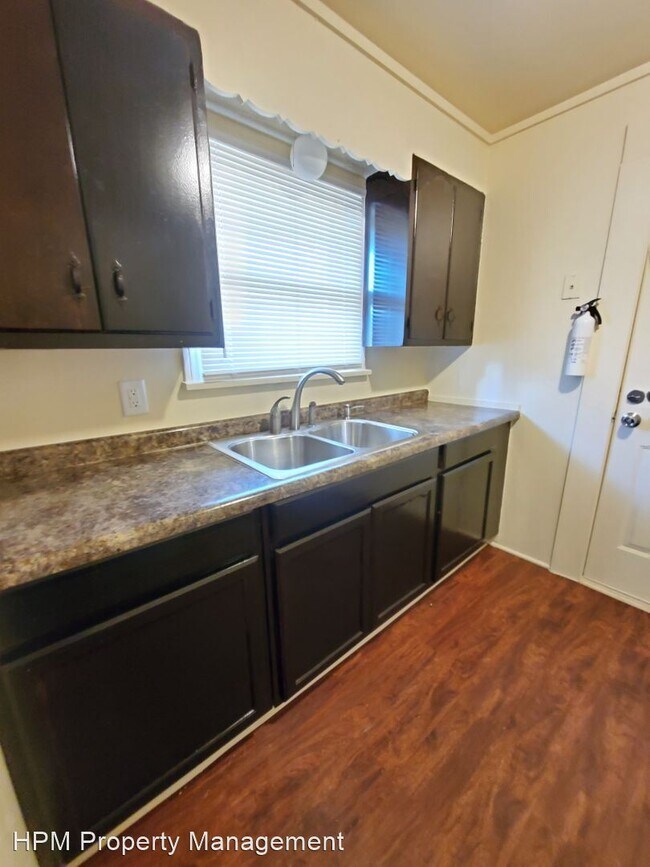 Building Photo - 3 br, 1 bath House - 837 Clifford Ave