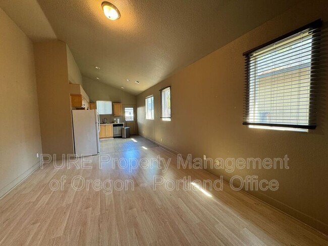 Foto del edificio - 10007 SE Amherst St