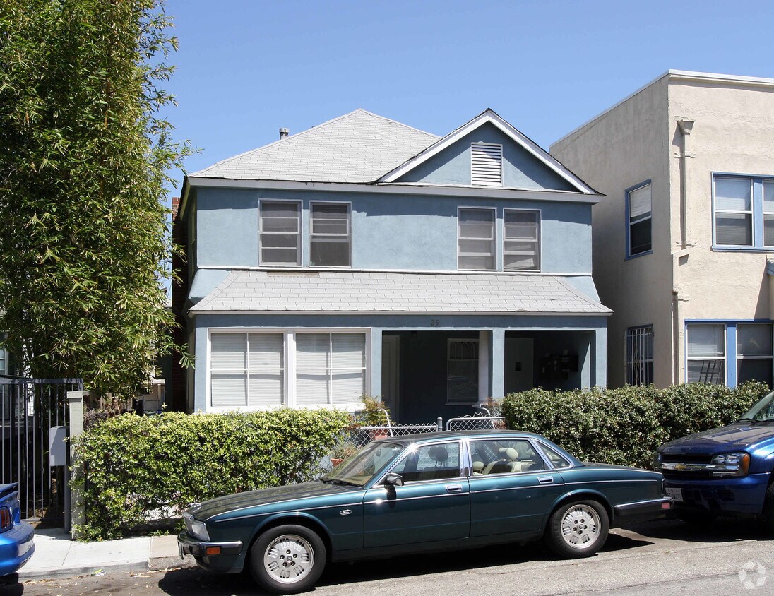 Primary Photo - 29 Brooks Ave