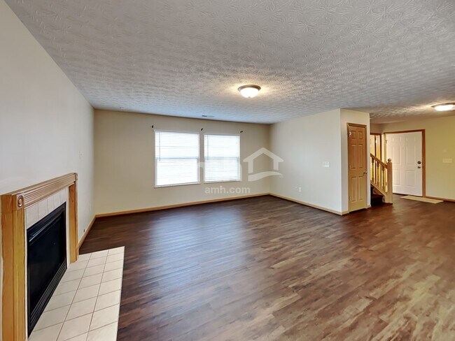 Building Photo - 5820 Lonerise Lane