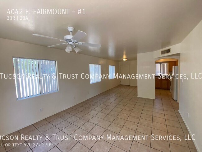 Foto del edificio - 4042 E. FAIRMOUNT-#1