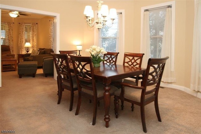 Foto del edificio - 115 Washington Ave