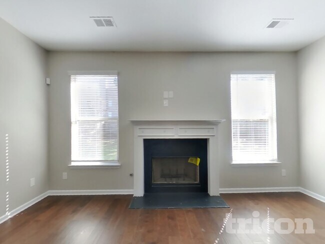 Foto del edificio - 250 Janney Cir