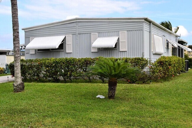 Foto del edificio - 1620 SW 64th Way