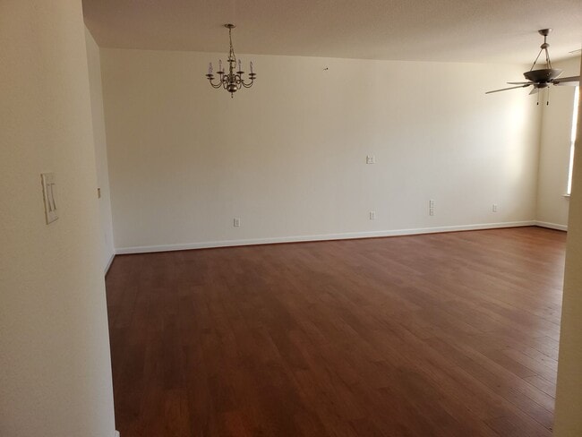 Building Photo - Cornerstone