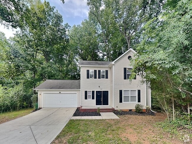 Building Photo - 6265 Branch Hill Cir