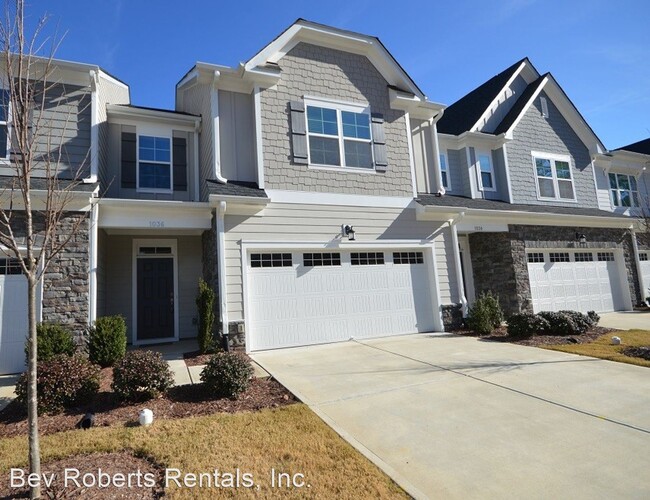 Building Photo - 3 br, 2.5 bath House - 1036 Laurel Twist Road