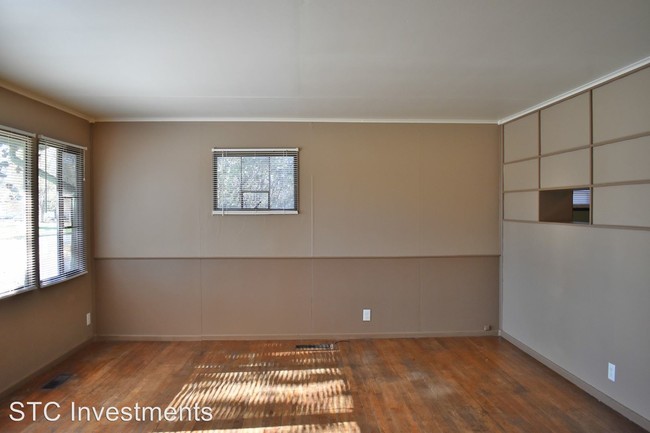 Foto del edificio - 3 br, 1 bath House - 804 E. Jefferson