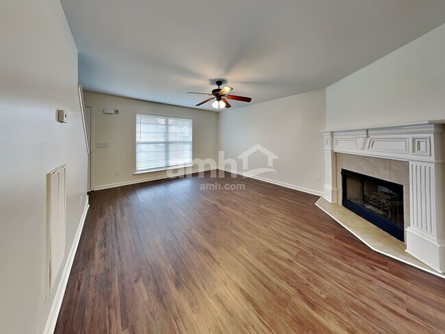 Building Photo - 5235 Cloister Dr