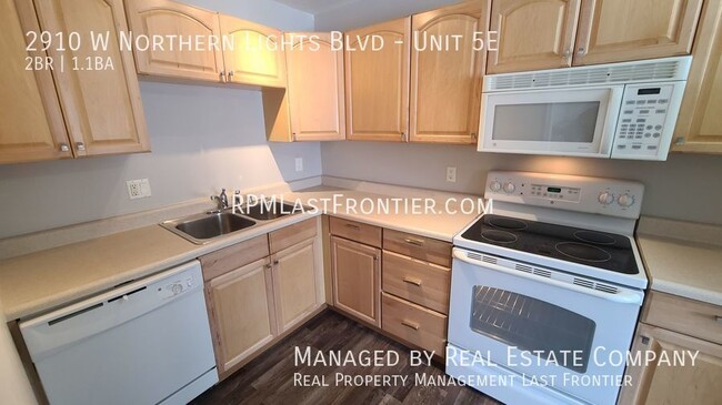 Building Photo - Fully Remodeled West Anchorage Condo Washe...