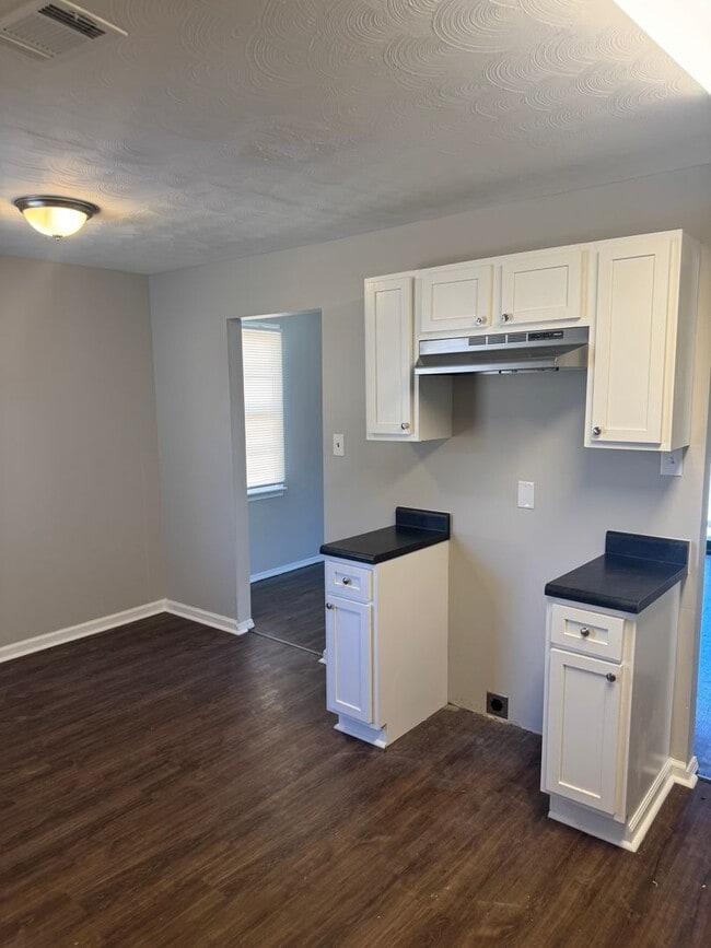 Foto del edificio - 3575 Millard Rd