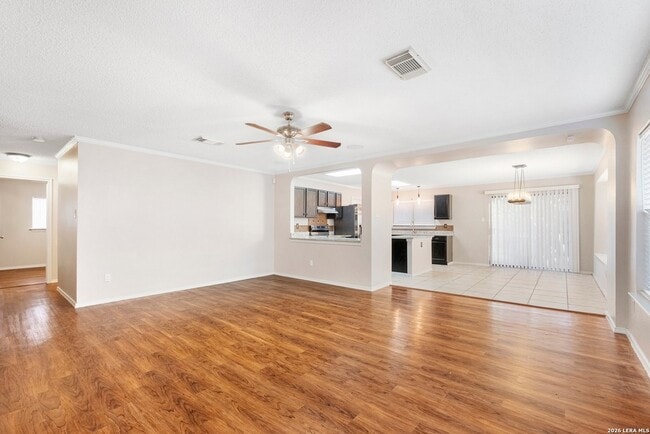 Building Photo - 7910 Chestnut Barr Dr