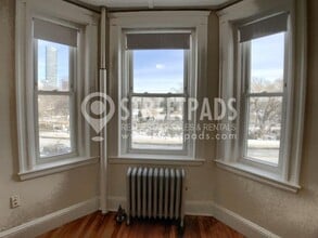 Building Photo - 1179 Boylston St