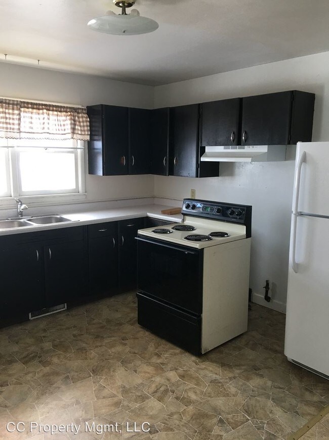 Foto del edificio - 438 E Idaho St