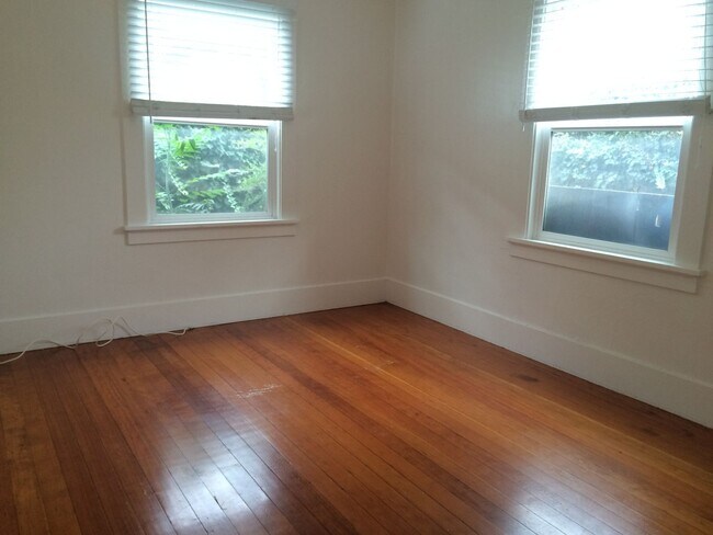 Foto del edificio - 377 E Reed St