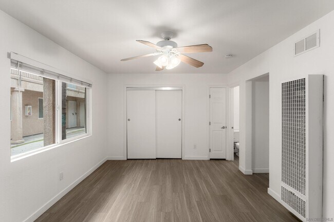 Foto del edificio - 4654 33rd St