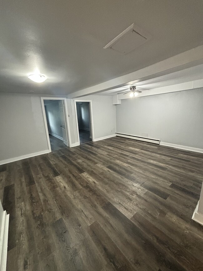 Building Photo - 59 Hillside Ave