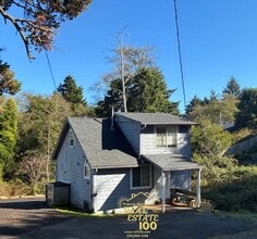 Building Photo - 2870 NE Hwy 101