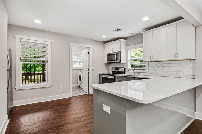 Foto del edificio - 293 Griffin St NW