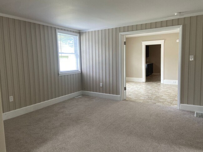 Foto del edificio - 3 Bedroom, 2 Bathroom House in Greensboro!