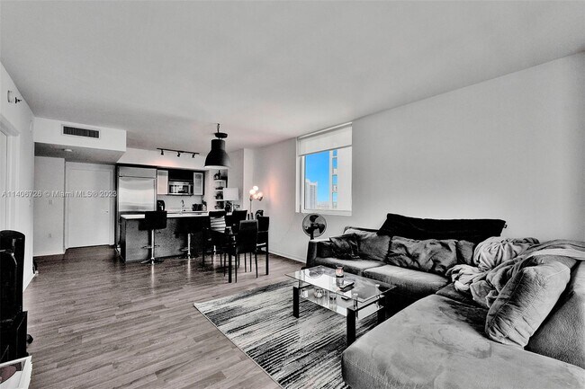 Foto del edificio - 55 SE 6th St