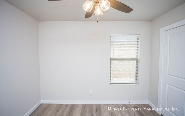 Foto del edificio - 312 E 77th St