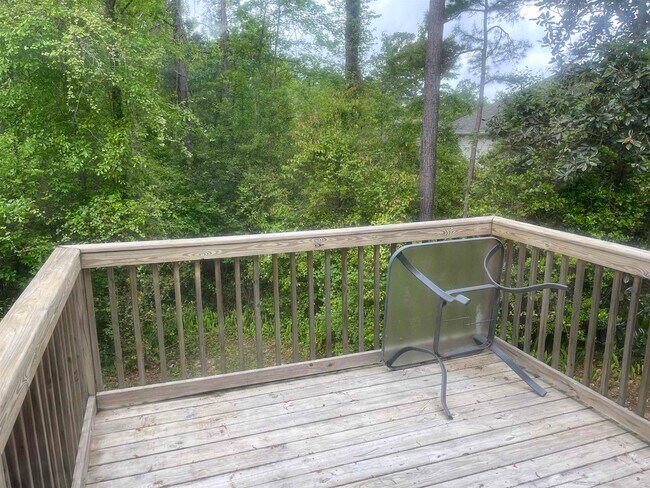Foto del edificio - 5326 St Ives Ln