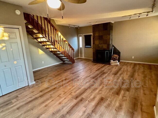 Foto del edificio - 2211 W Sail Ln