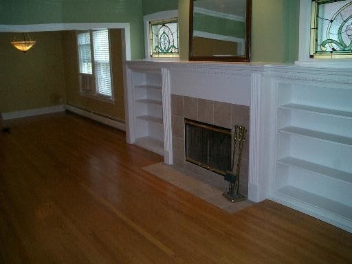 Building Photo - 2044 Pratt Ct