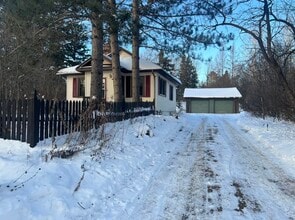 Building Photo - 541 W Wabasha St