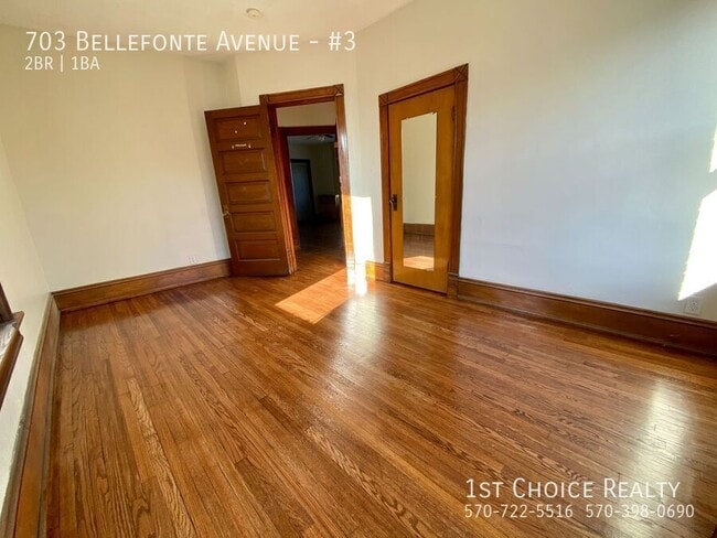 Building Photo - 703 Bellefonte Ave