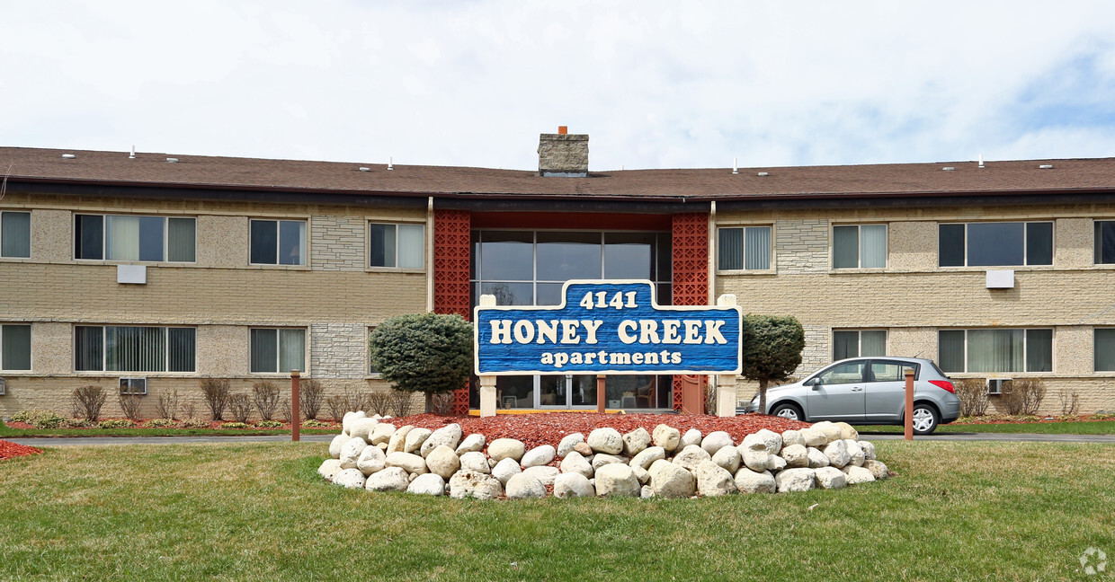 Foto principal - Honey Creek Apartments