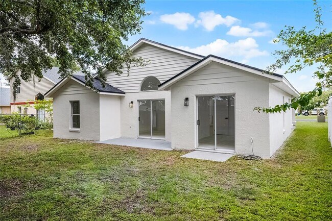 Foto del edificio - 2978 Stillwater Dr