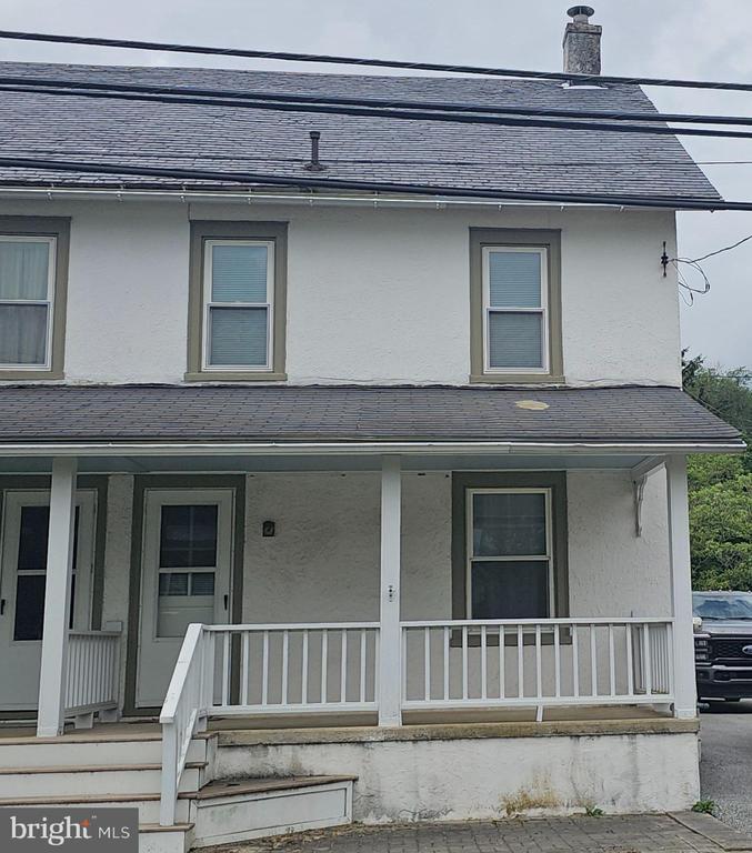 Primary Photo - 135 Mt Pleasant Rd
