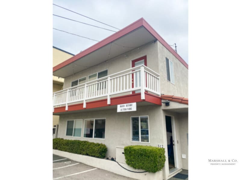NEW LISTING! QUIET Charm. Upper STUDIO APT... - NEW LISTING! QUIET Charm. Upper STUDIO APT...