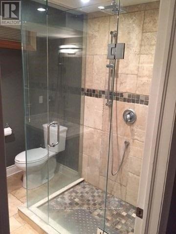 Building Photo - 7 Bramtrail Gate