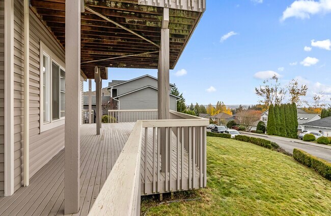 Building Photo - 7715 74th Dr NE